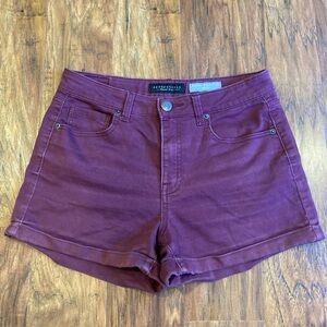 Aeropostale High Rise Midi Maroon Shorts, Women’s 6